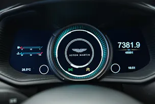 ASTON MARTIN DB11 V12 Touchtronic 3 AMR *Carbon*