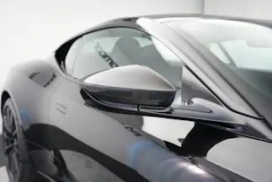 ASTON MARTIN DB11 V12 Touchtronic 3 AMR *Carbon*