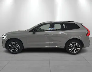 VOLVO XC60 2.0 B5 MH Plus Dark AWD
