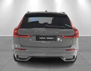 VOLVO XC60 2.0 B5 MH Plus Dark AWD
