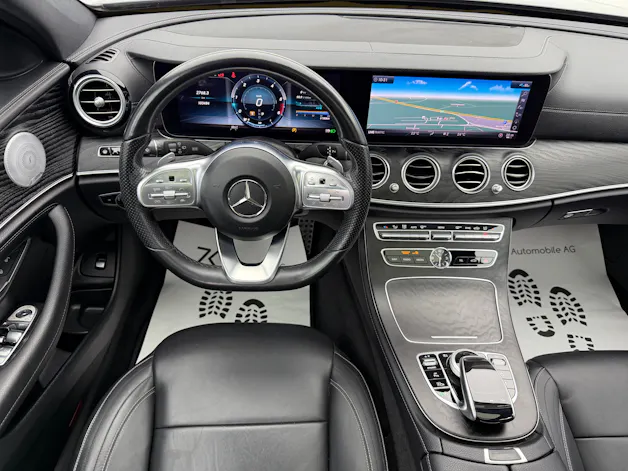 MERCEDES-BENZ E 400 d AMG Line 4Matic 340PS Obsidian Black Metallic 9G-Tronic / 360° Kamera / Panoramadach / Leder / Burmester Soundsystem /