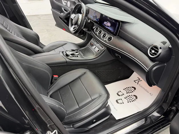 MERCEDES-BENZ E 400 d AMG Line 4Matic 340PS Obsidian Black Metallic 9G-Tronic / 360° Kamera / Panoramadach / Leder / Burmester Soundsystem /