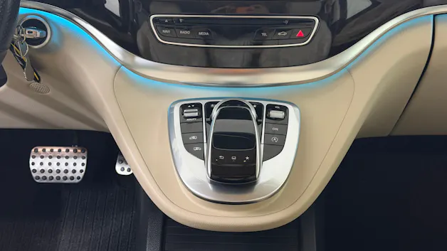 MERCEDES-BENZ V 250 d Swiss Edition lang 7G-Tronic