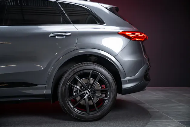AUDI Q5 Sportback 2.0 40 TFSI S Line quattro S-Tronic / Rückfahrkamera / Sportsitze / Navi