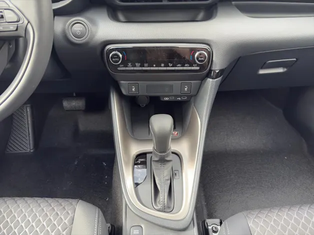 MAZDA 2 Hybrid Homura