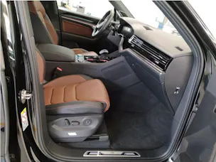 VW Touareg 3.0 TDI 286PS R-Line Tiptronic mit 5 Jahre 100tkm VW Werksgarantie
