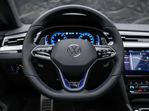 VW Arteon SB 2.0 TSI R 4Motion DSG *Panorama*Massage*Voll Leder*AHK*