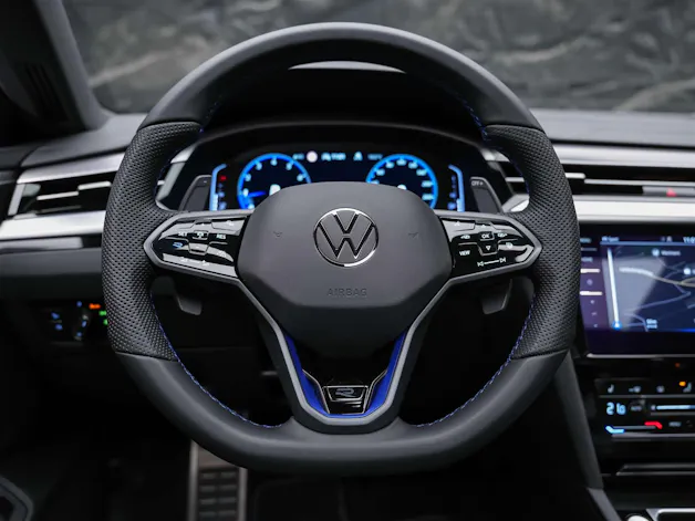 VW Arteon SB 2.0 TSI R 4Motion DSG *Panorama*Massage*Voll Leder*AHK*