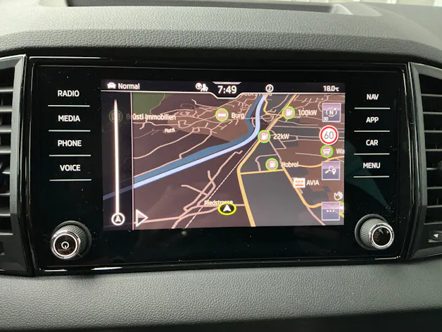SKODA Karoq 2.0 TSI SportLine 4x4 DSG