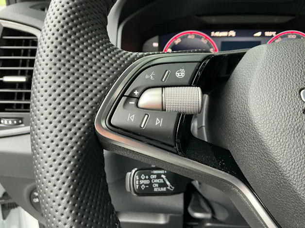SKODA Karoq 2.0 TSI SportLine 4x4 DSG