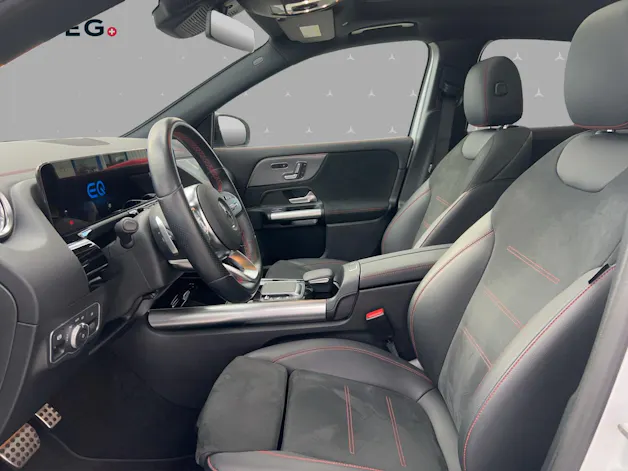 MERCEDES-BENZ EQA 350 AMG Line 4Matic