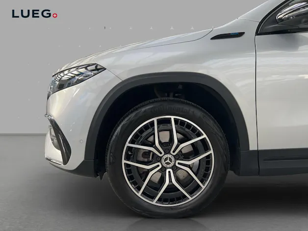 MERCEDES-BENZ EQA 350 AMG Line 4Matic