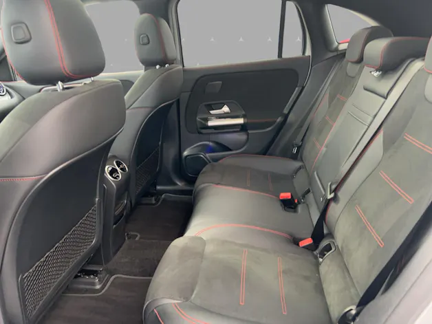 MERCEDES-BENZ EQA 350 AMG Line 4Matic