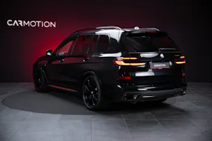 BMW X7 40d xDrive SAG M Sport / Iconic Glow / Panorama-Glasdach / 360°Kamera /