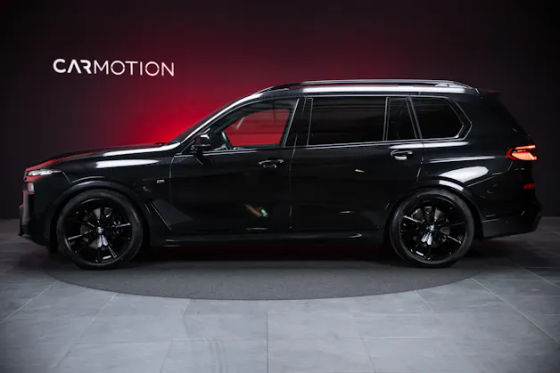 BMW X7 40d xDrive SAG M Sport / Iconic Glow / Panorama-Glasdach / 360°Kamera /