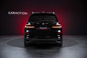BMW X7 40d xDrive SAG M Sport / Iconic Glow / Panorama-Glasdach / 360°Kamera /