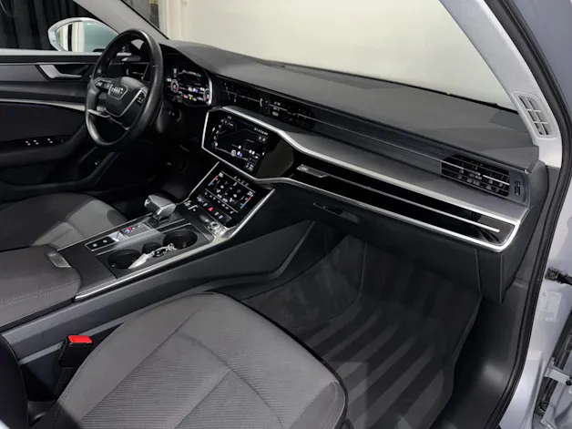 AUDI A6 Limousine 45 TFSI Sport S-tronic I CH I 1.Hand I