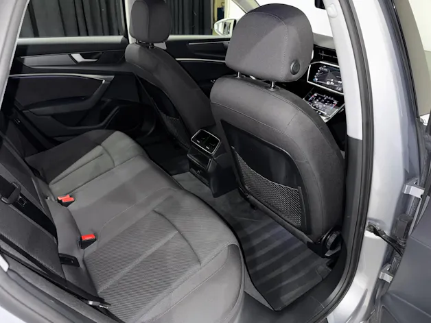 AUDI A6 Limousine 45 TFSI Sport S-tronic I CH I 1.Hand I