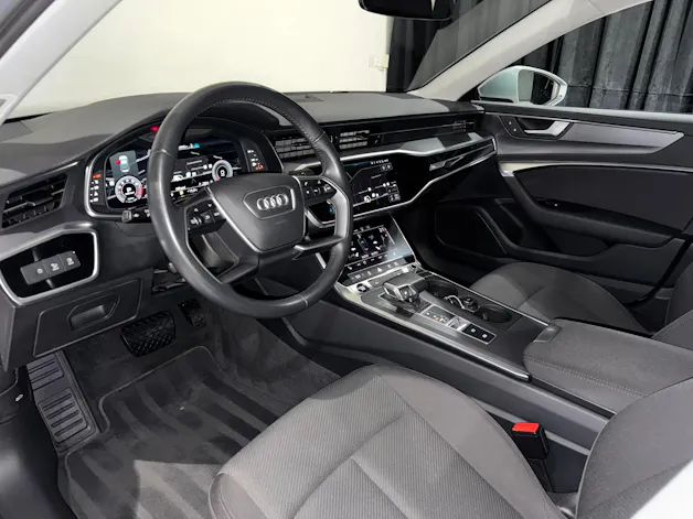 AUDI A6 Limousine 45 TFSI Sport S-tronic I CH I 1.Hand I