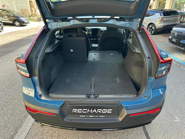 VOLVO XC40 Recharge P8 Twin AWD Pure Electric Ultimate