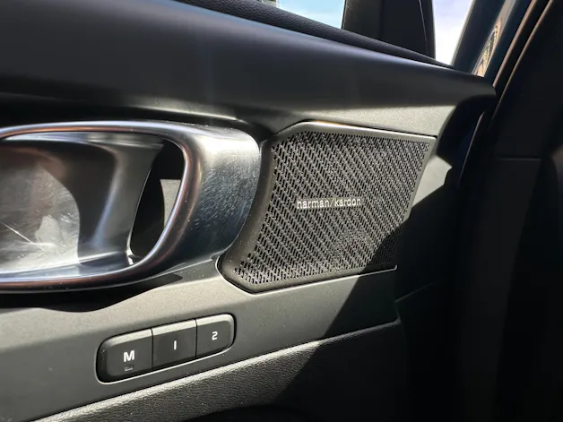 VOLVO XC40 Recharge P8 Twin AWD Pure Electric Ultimate