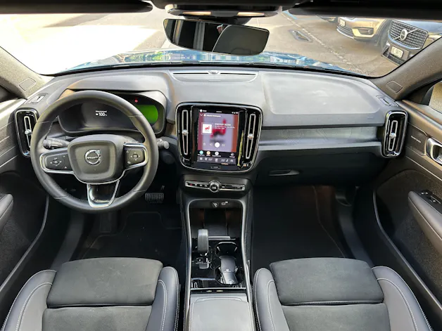 VOLVO XC40 Recharge P8 Twin AWD Pure Electric Ultimate