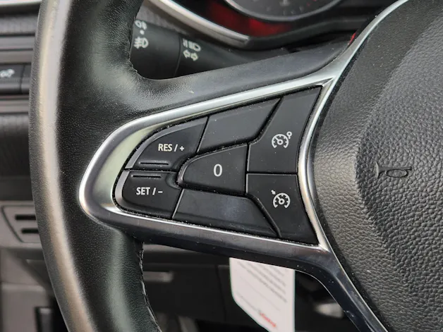 RENAULT Clio 1.0 Business