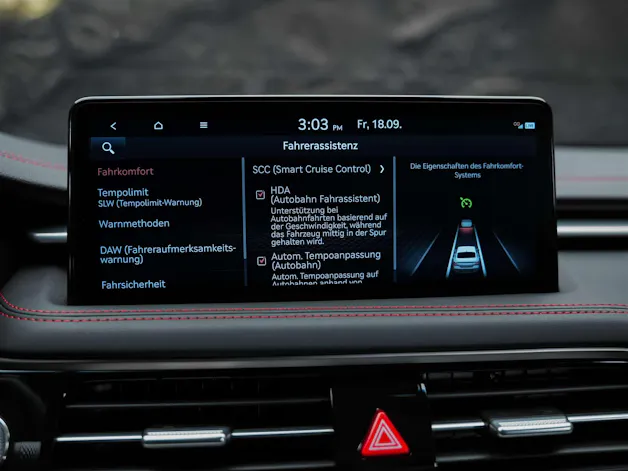Genesis G70 2.0 TGDI Sport AT8 AWD *ALL BLACK*Werksgarantie*Lenkradheizung*Sitzbelüftung*Head-Up*