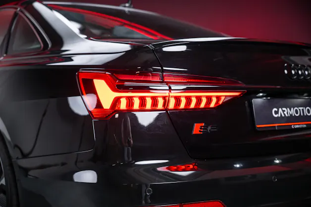 AUDI S6 3.0 V6 TDI quattro T-Tronic / Sportsitze / Rückfahrkamera / el.Heckklappe