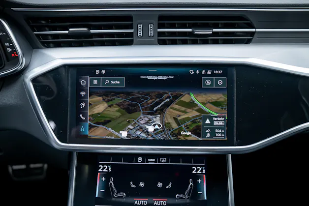 AUDI S6 3.0 V6 TDI quattro T-Tronic / Sportsitze / Rückfahrkamera / el.Heckklappe