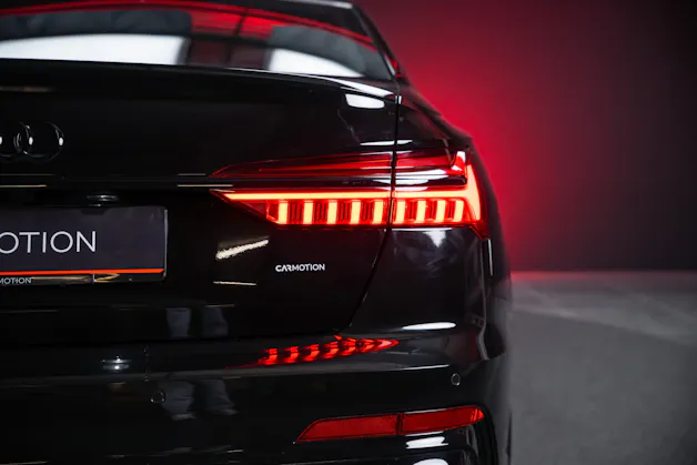AUDI S6 3.0 V6 TDI quattro T-Tronic / Sportsitze / Rückfahrkamera / el.Heckklappe