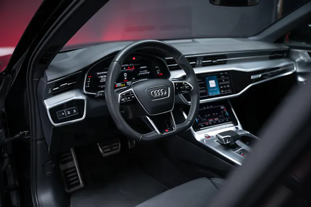 AUDI S6 3.0 V6 TDI quattro T-Tronic / Sportsitze / Rückfahrkamera / el.Heckklappe