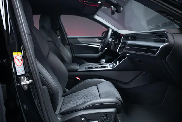 AUDI S6 3.0 V6 TDI quattro T-Tronic / Sportsitze / Rückfahrkamera / el.Heckklappe