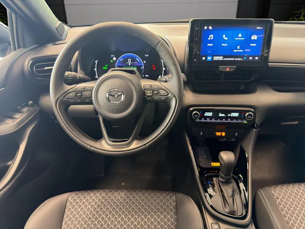 MAZDA 2 Hybrid Homura