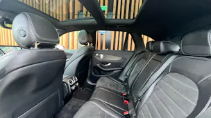 MERCEDES-BENZ GLC 300 d AMG LINE NIGHT 4MATIC 9G-TRONIC l 245 PS