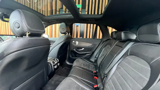 MERCEDES-BENZ GLC 300 d AMG LINE NIGHT 4MATIC 9G-TRONIC l 245 PS