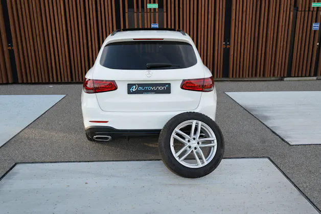 MERCEDES-BENZ GLC 300 d AMG LINE NIGHT 4MATIC 9G-TRONIC l 245 PS