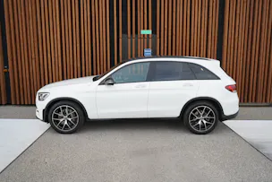 MERCEDES-BENZ GLC 300 d AMG LINE NIGHT 4MATIC 9G-TRONIC l 245 PS