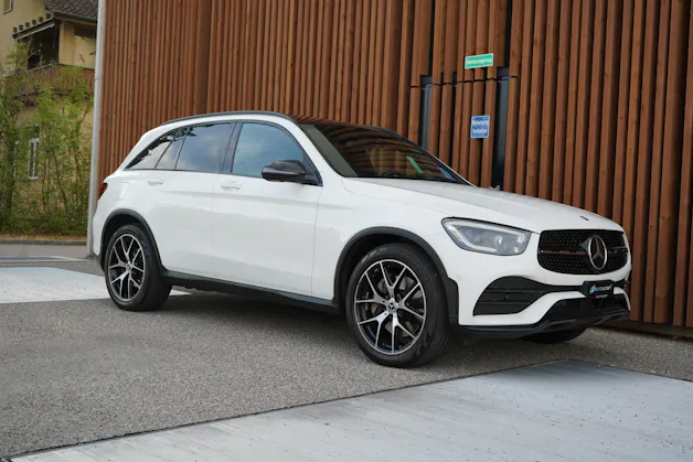 MERCEDES-BENZ GLC 300 d AMG LINE NIGHT 4MATIC 9G-TRONIC l 245 PS