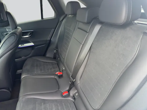 MERCEDES-BENZ GLC 300 d AMG Line 4Matic Night 9G-Tronic