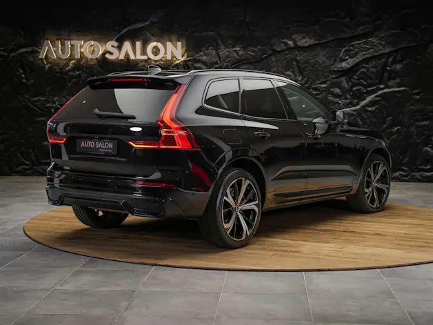 VOLVO XC60 B4 Benzin Mild Hybrid Core Geartronic *Panorama*Lenkradheizung*Harman/Kardon*