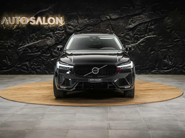 VOLVO XC60 B4 Benzin Mild Hybrid Core Geartronic *Panorama*Lenkradheizung*Harman/Kardon*
