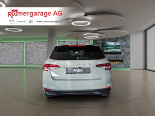SKODA Fabia 1.0 TSI Dynamic DSG