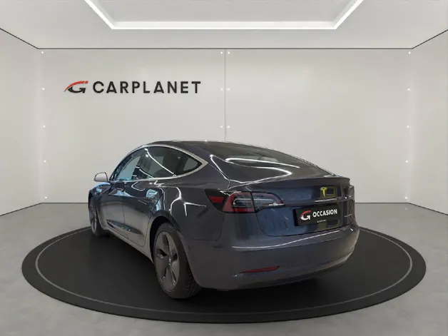 Tesla Model 3 Long Range D