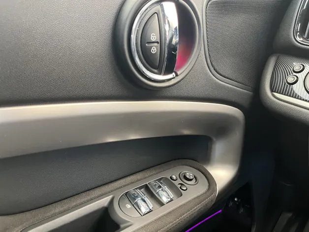 MINI Countryman Cooper SE ALL4 PHEV Steptronic (CH)⛽ + 🔌