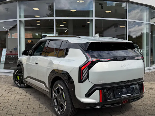 Kia EV3 81 kWh GT 4x4