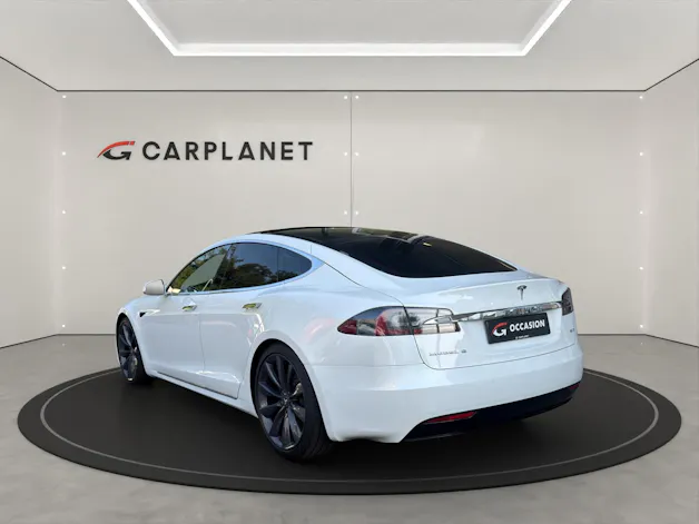 Tesla Model S 90 D