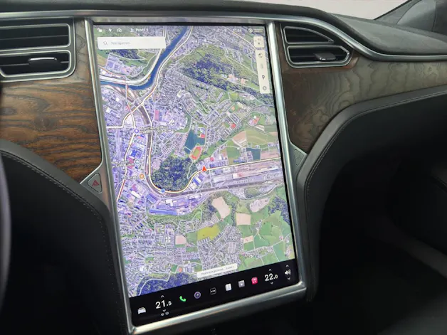 Tesla Model S 90 D