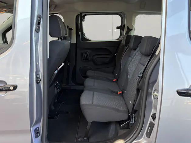 PEUGEOT Rifter Long 1.5 BlueHDi 130 Family Edition