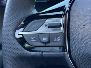 PEUGEOT 408 1.2 Hybrid GT